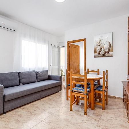 Apartment Caballero de Rodas Torrevieja Exterior foto